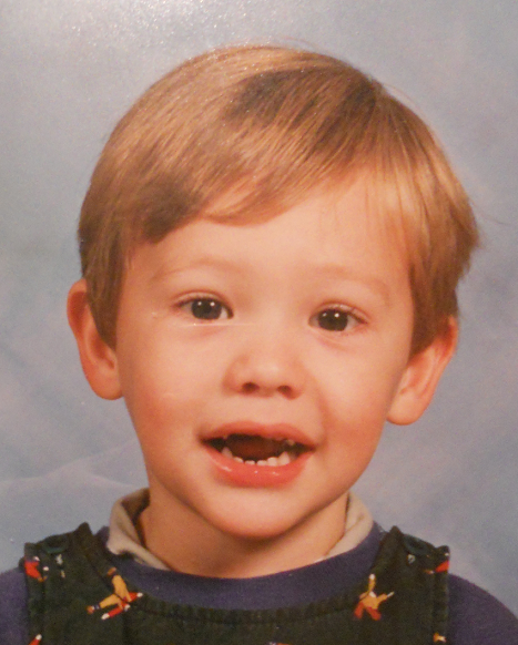 Trombinoscope moe, postez vos bouilles de quand vous étiez petits Yeyou-44d1c32